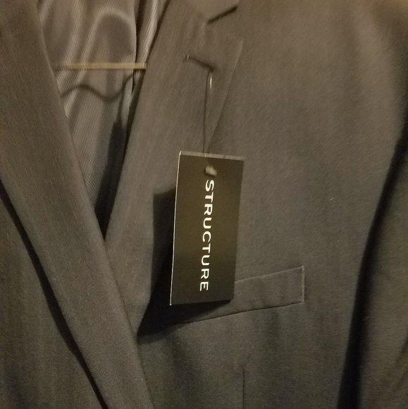 Modern Suit Jacket - Picture 7 of 7